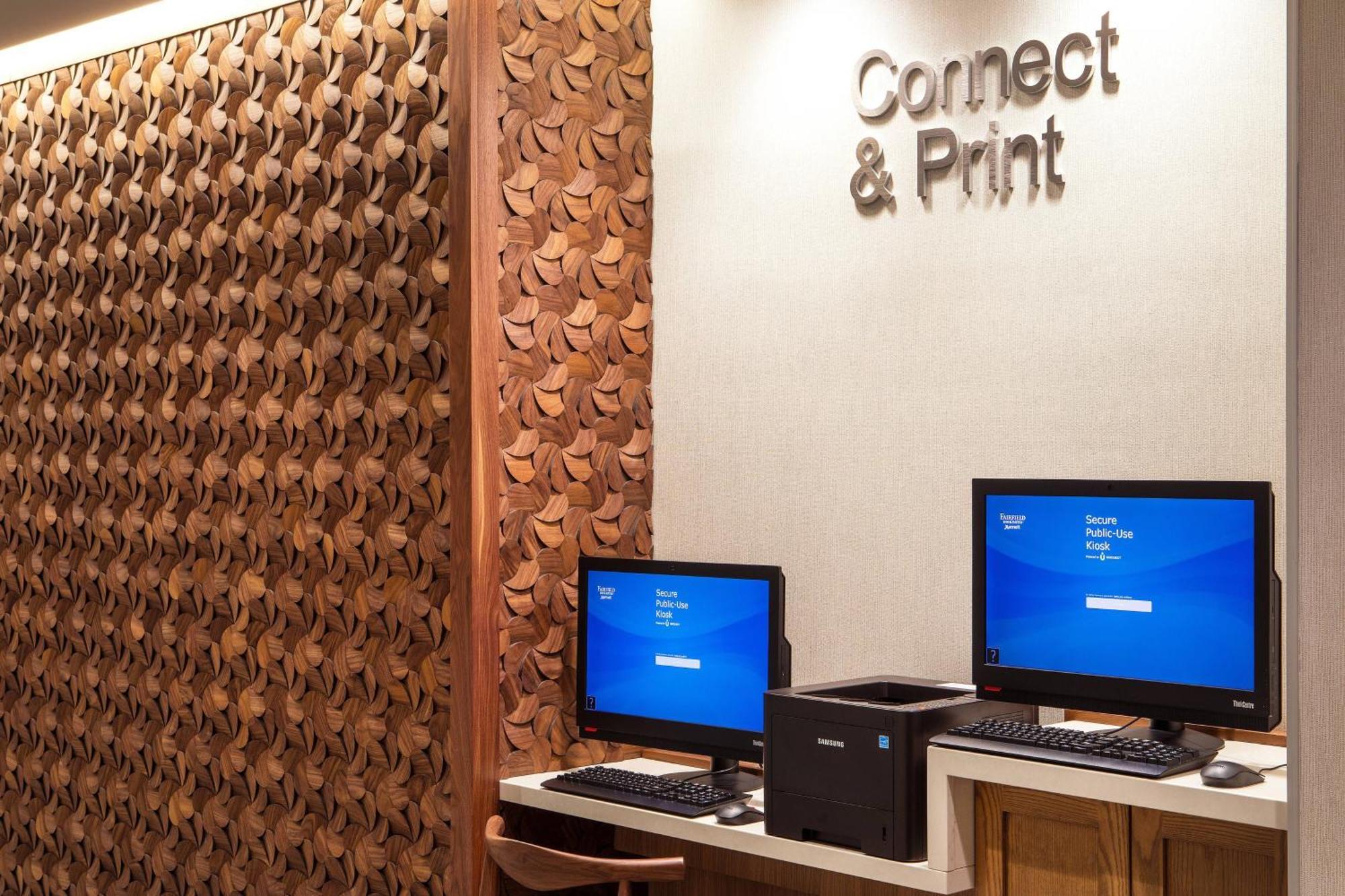 Fairfield Inn & Suites By Marriott Boston Walpole Экстерьер фото